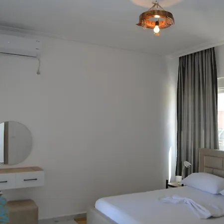 Akil * Sarandë