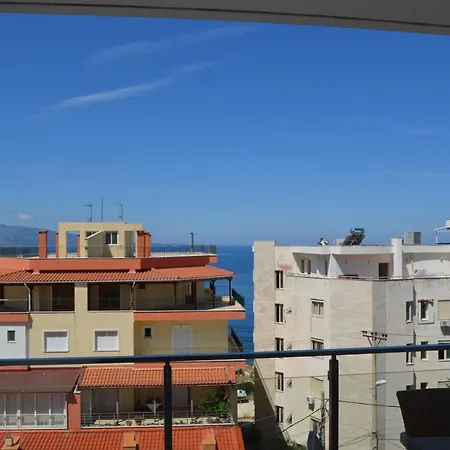Akil Sarandë